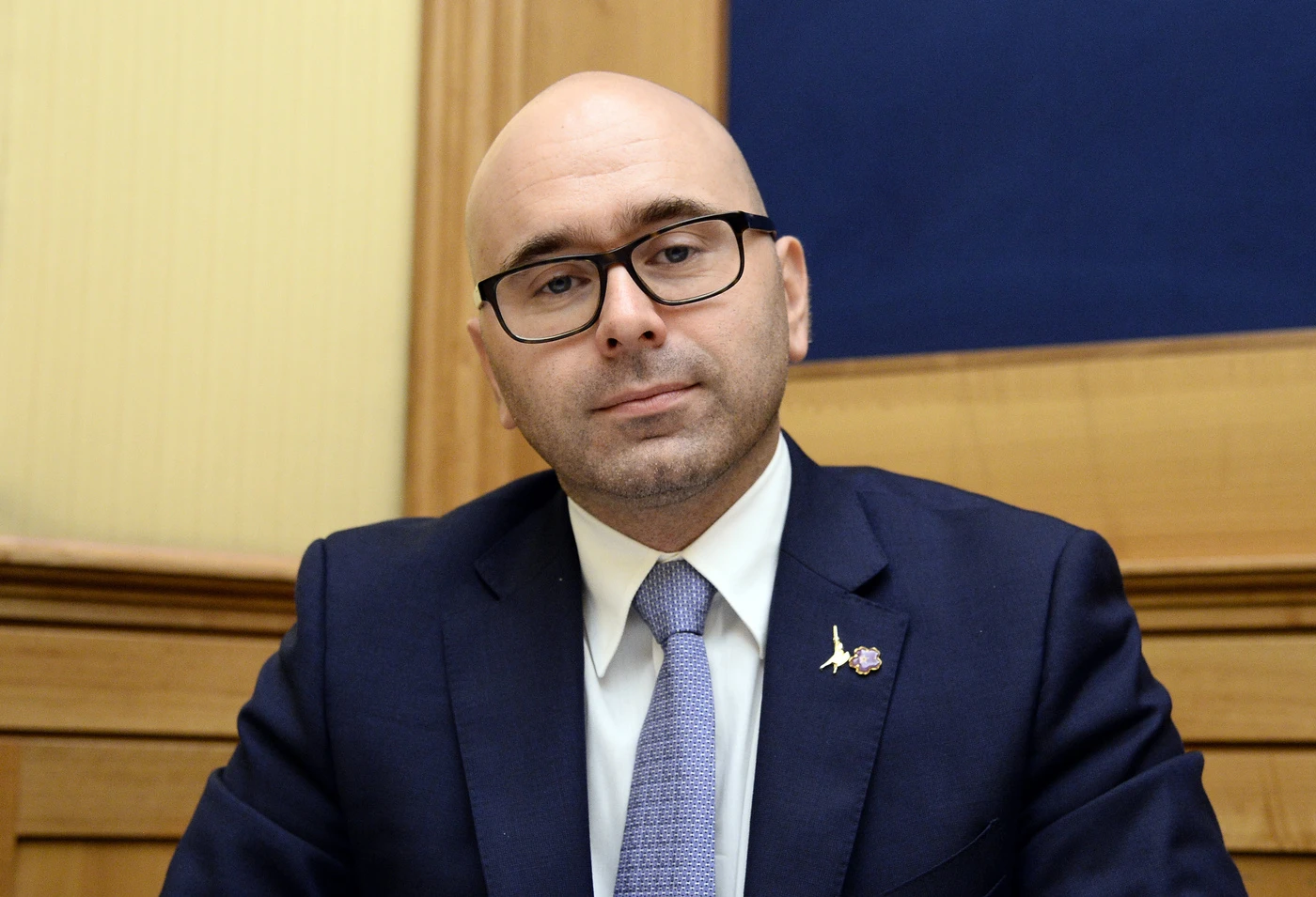 Lega, indagato il tesoriere Giulio Centemero. Matteo Salvini: &quot;Ognuno faccia il suo lavoro&quot;