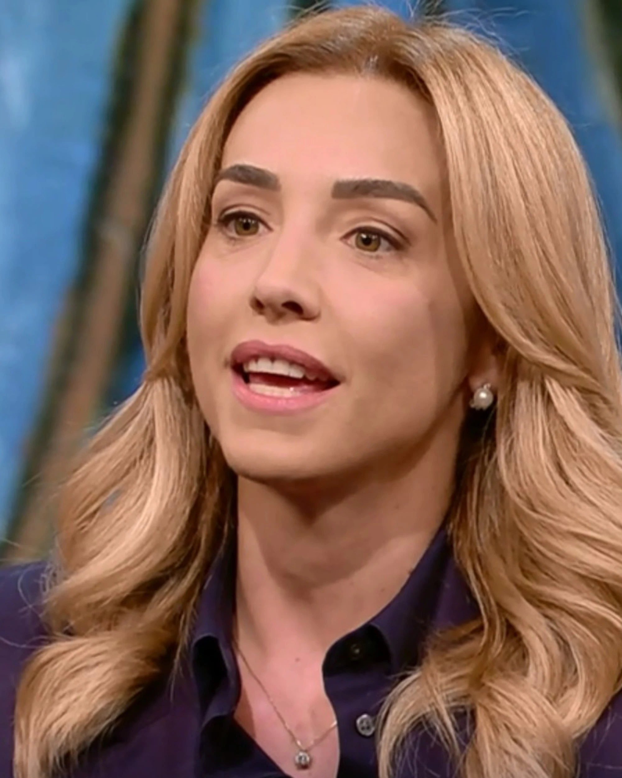 Silvia Salis sfila il Pd alla Schlein: "La mia idea di politica"