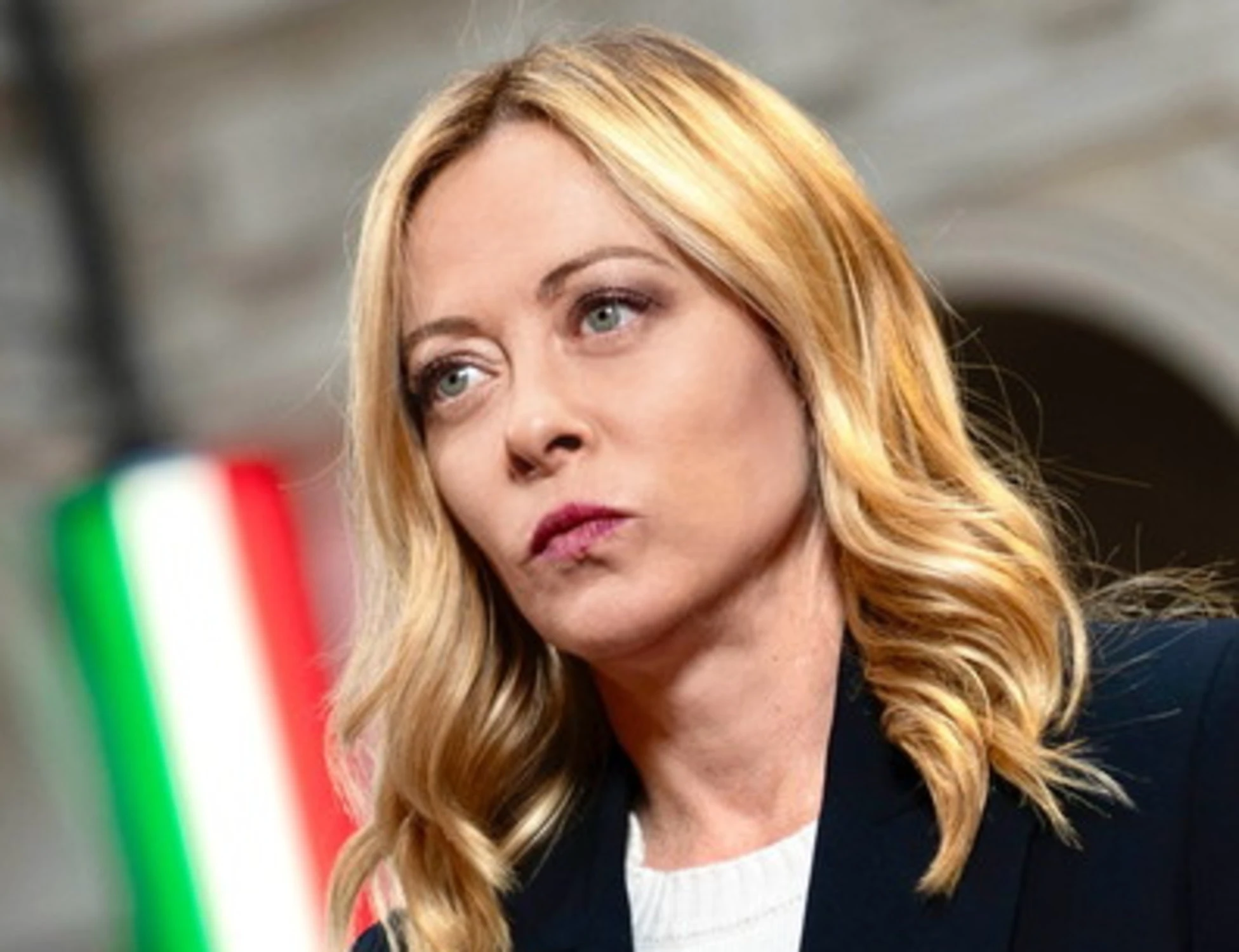 Giorgia Meloni, The Times celebra Atreju: Schlein, una figuraccia internazionale