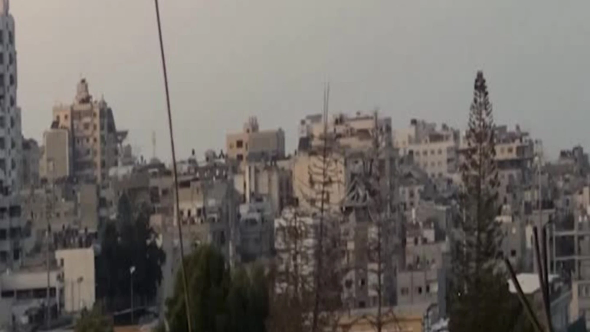 Gaza, nuovi raid israeliani: le esplosioni anche a Deir Al-Balah