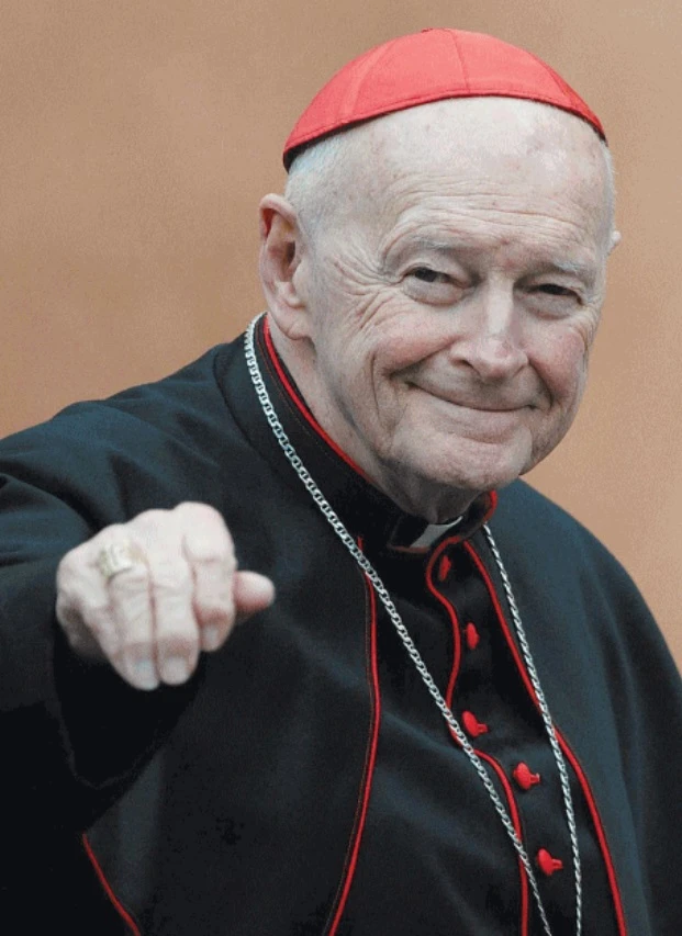 Vaticano, ombre su Papa Francesco: chi ha fatto fuori e chi ha piazzato in un ruolo chiave. Come lo spiega?