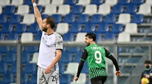 Serie A, Caputo replica a Soriano e Sassuolo-Bologna finisce in pareggio