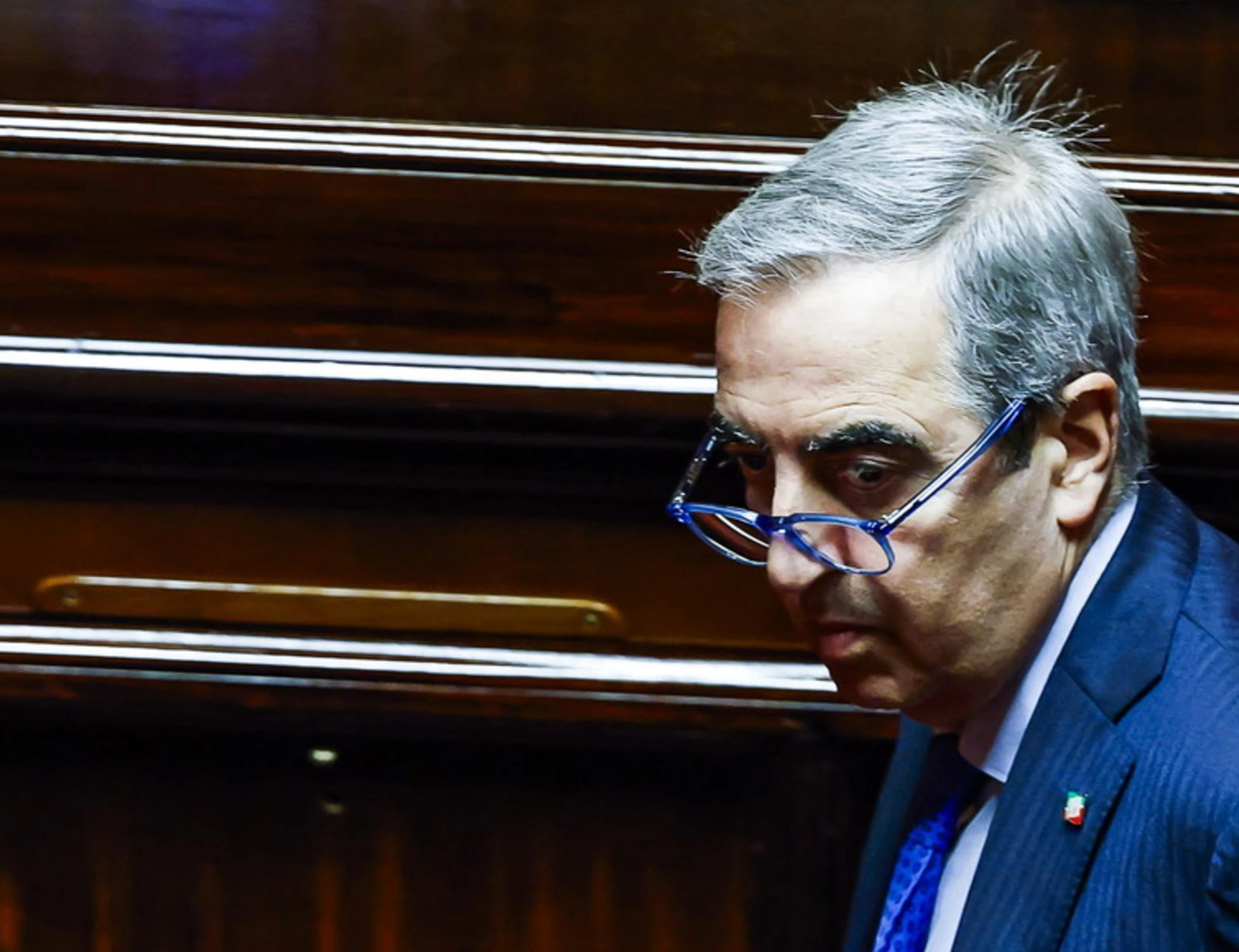 Maurizio Gasparri ridicolizza la sinistra: "Armata Brancaleone, 6 risoluzioni diverse"