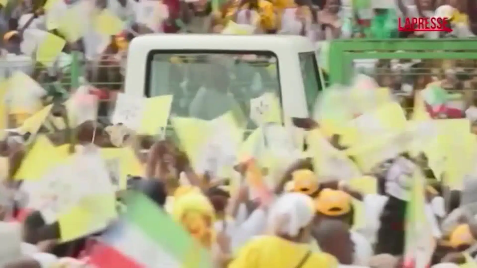 Papa Leone XIV in Guinea Equatoriale, messa allo stadio per il Pontefice