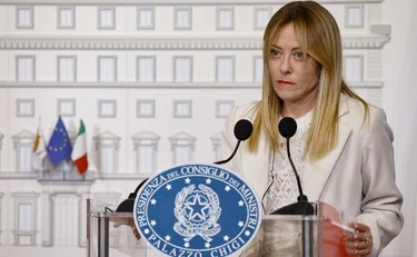 Giorgia Meloni, il Financial Times: "Idea geniale sull'energia"