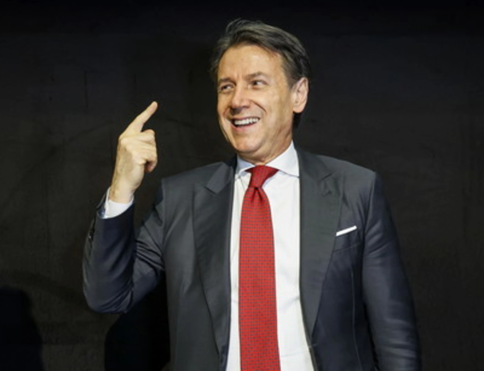 Conte porta in Parlamento chi minaccia FdI: un enorme caso politico