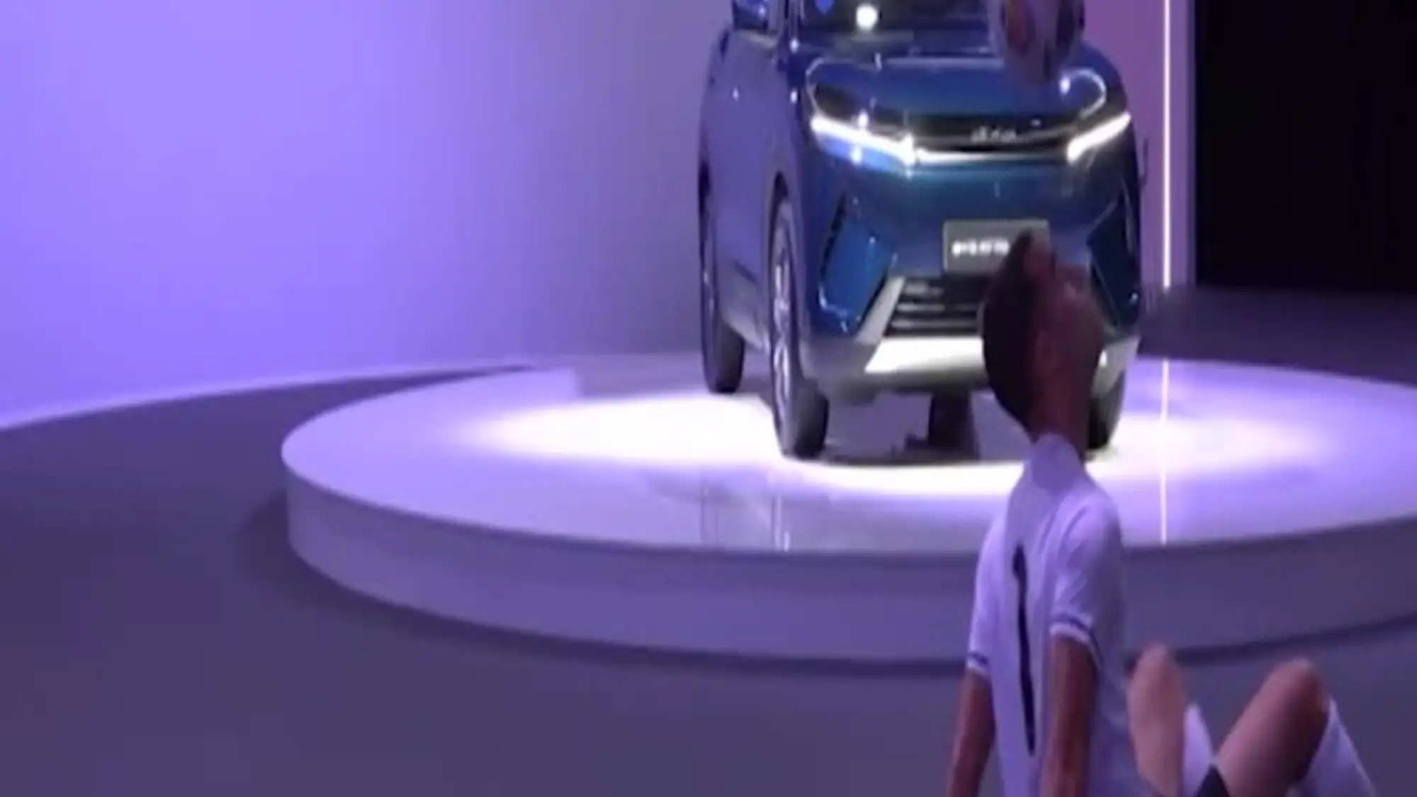 Auto, BYD lancia in Europa la ATTO 2 DM-i Super Hybrid