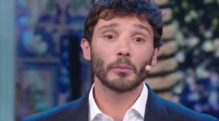Belen Rodriguez tradita per Alessia Marcuzzi? Parla Stefano De Martino: "Ci sono famiglie e bambini di mezzo"
