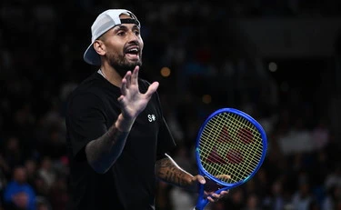 Nick Kyrgios, "la gallina ha fatto l'uovo": chi lo umilia
