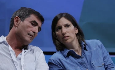 Fratoianni e Schlein, "pirateria": se la sinistra parla come Hamas