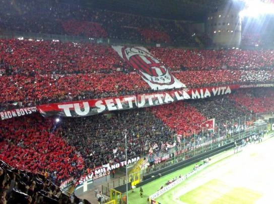 Milan, Lucci, capo ultrà della Curva Sud: "Giù le mani da Seedorf, a Galliani serve un aiuto"
