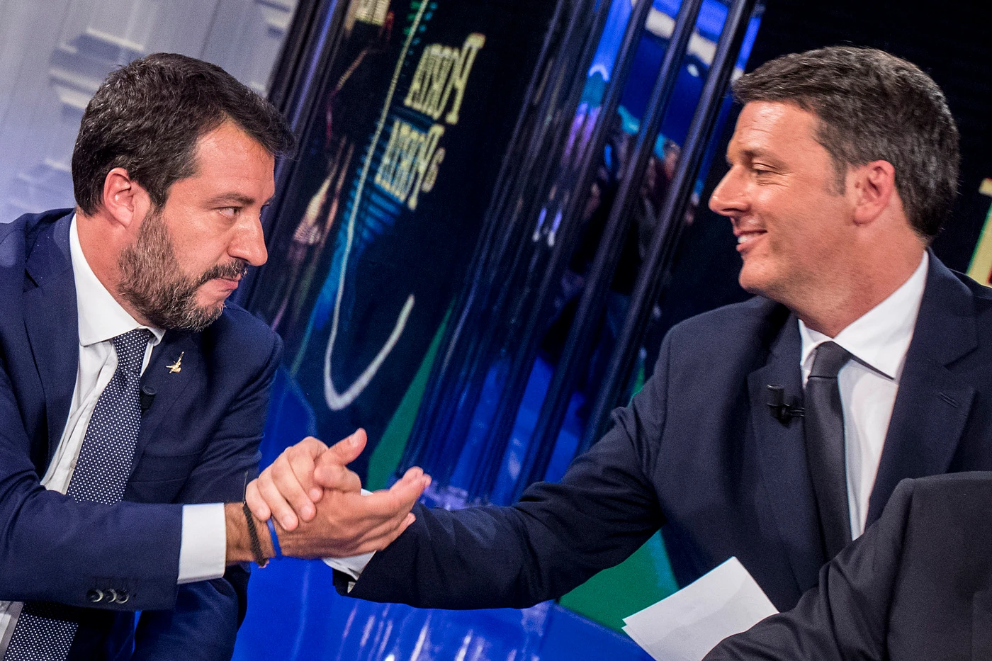 Gregoretti, retroscena Lega: "Un segnale da Matteo Renzi per Salvini". Colpo di scena al Senato