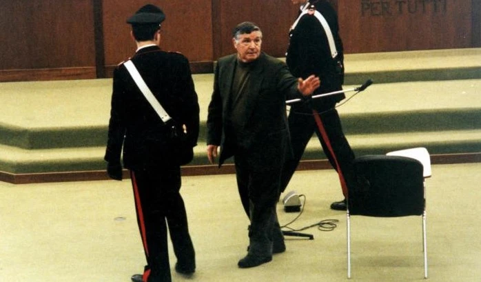 Totò Riina morto alle 3.37 del mattino. Il "boss dei boss" di Cosa nostra era in coma da 5 giorni