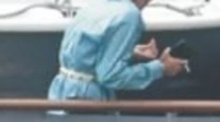 Chiara Ferragni e Fedez, clamoroso litigio "alla luce del sole" sullo yacht. Signorini li paparazza così: la fine rovinosa delle loro ferie