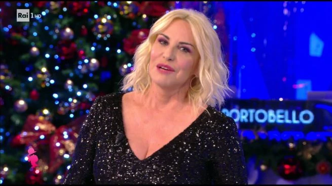 Portobello, ultima diretta straziante per Antonella Clerici: "Perché la Rai ha scelto di farlo"
