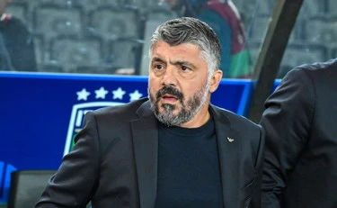 https://media.liberoquotidiano.it/lBcd_ZNu_Kha5SiGbYh9BZPPqTMHExdKgltA5FMb9Xk/width:800/quality:90/aW1hZ2VzLzIwMjUvMTAvMTUvMDY0MDUwMDYyLTAxODJhMmFhLWZkNmMtNDRlZS04N2E2LTNmYjZhNjJlMjg5OC5qcGc.webp