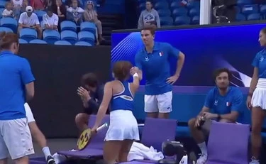 Jasmine Paolini, lo sfregio del francese: non la saluta. E...