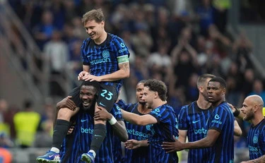 Inter, 3 gol vista scudetto: Cagliari schiantato nel secondo tempo