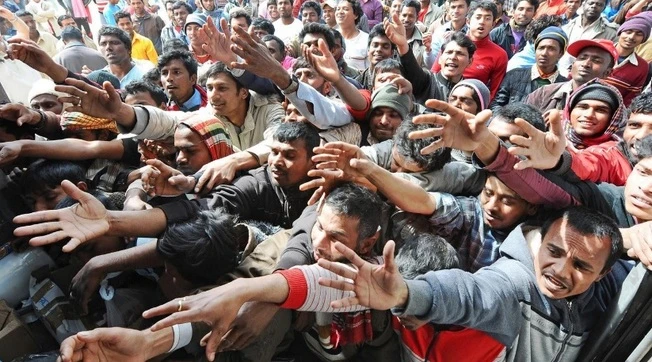 Immigrati, nelle intercettazioni i rapporti tra gli attivisti delle Ong e i trafficanti di uomini