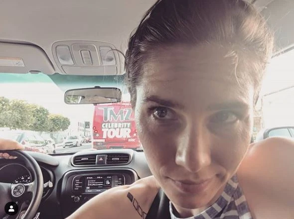 Amanda Knox in Italia al Festival della Giustizia: "È senza soldi", la tragica verità sulla sua "provocazione"