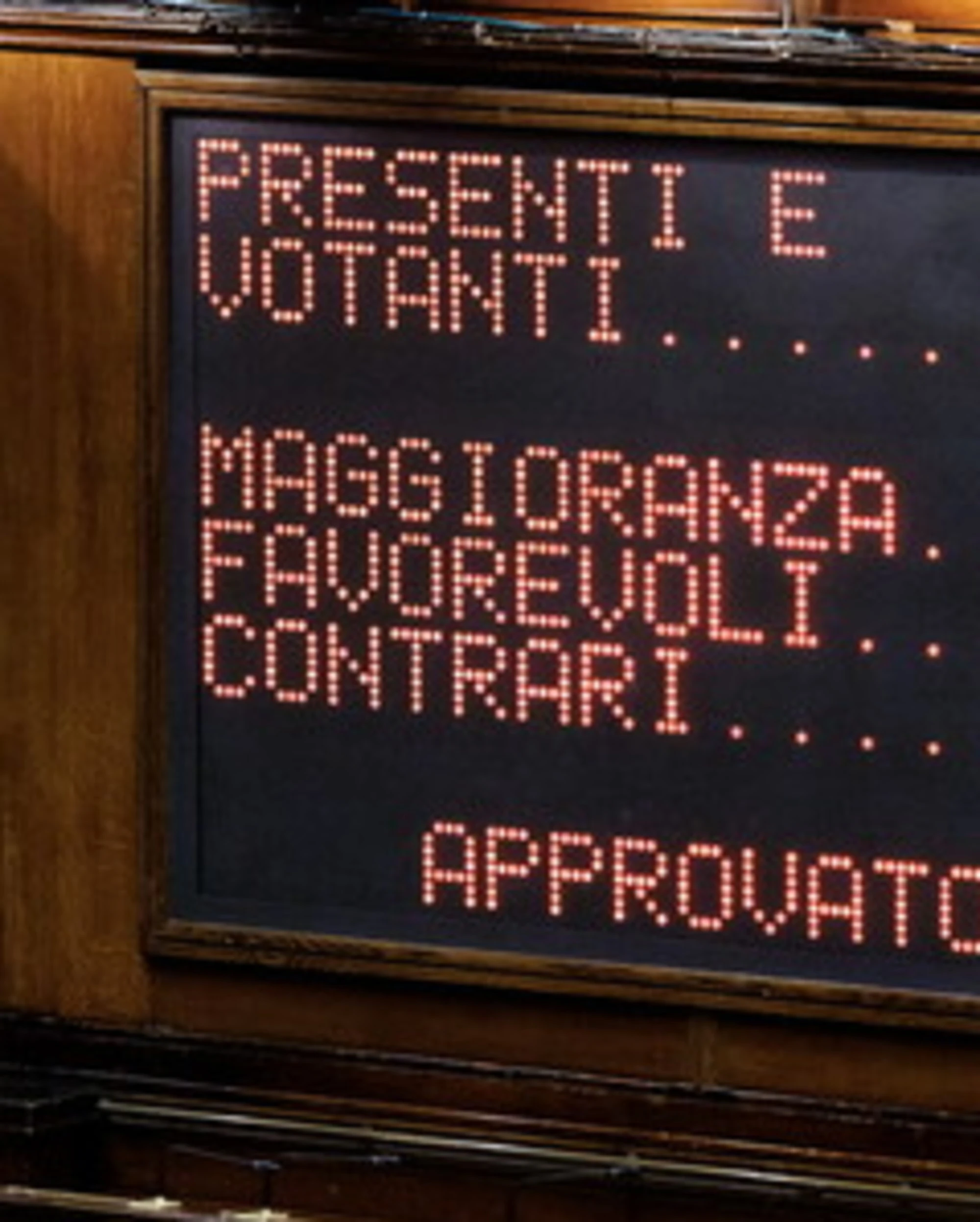Almasri, negata l'autorizzazione per i ministri. Il giallo dei franchi tiratori