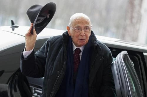 Re Giorgio, consultazioni lampoTutto in un giorno ecco il programma