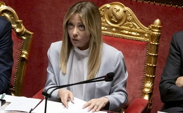 Giorgia Meloni, sfratti e abusivi? Finita la pacchia: il premier picchia duro