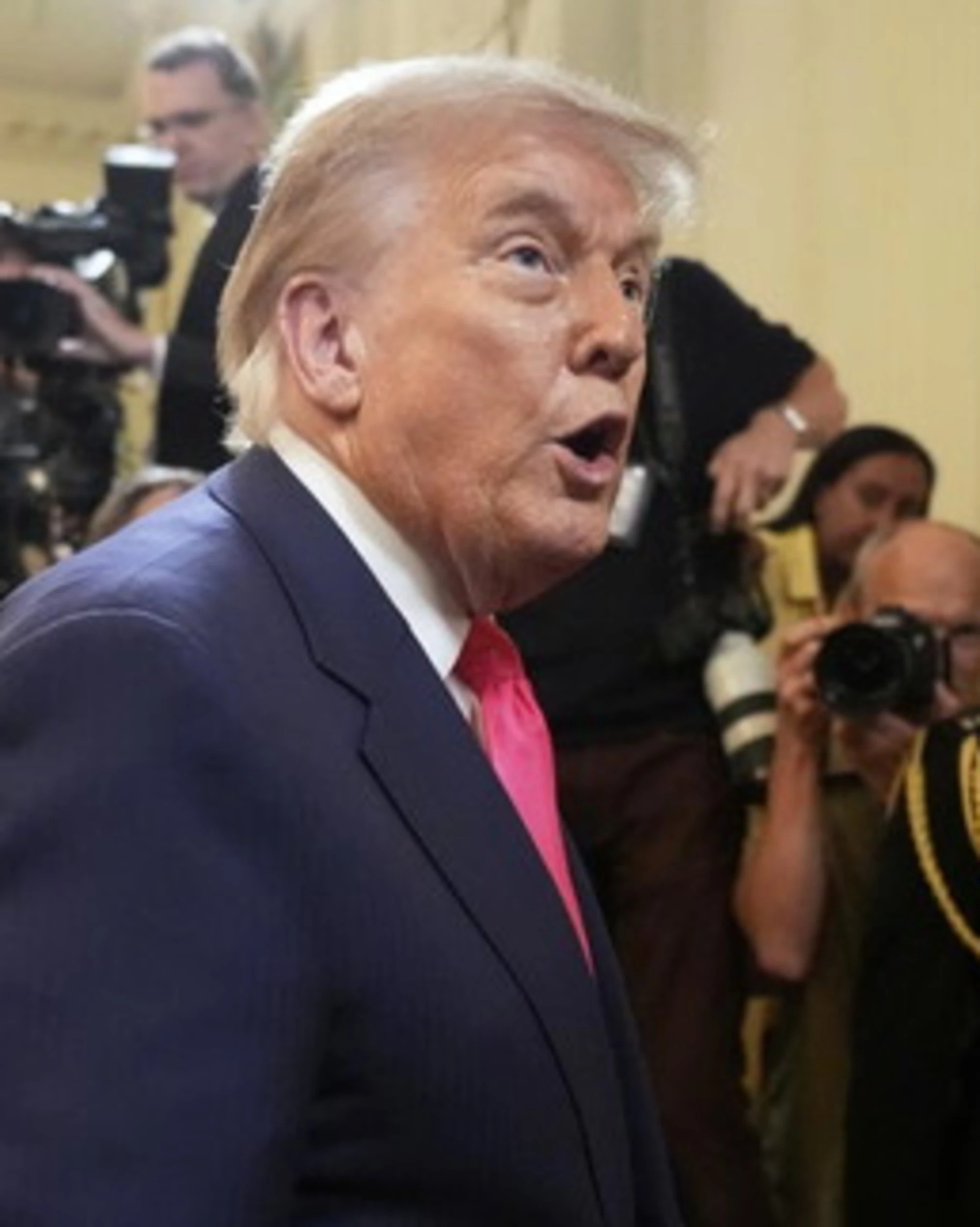 Trump avverte Khamenei: "L'ho salvato da una morte brutta e ignominiosa"