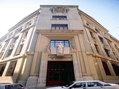 Istat, ripresa molto lenta a metà 2013