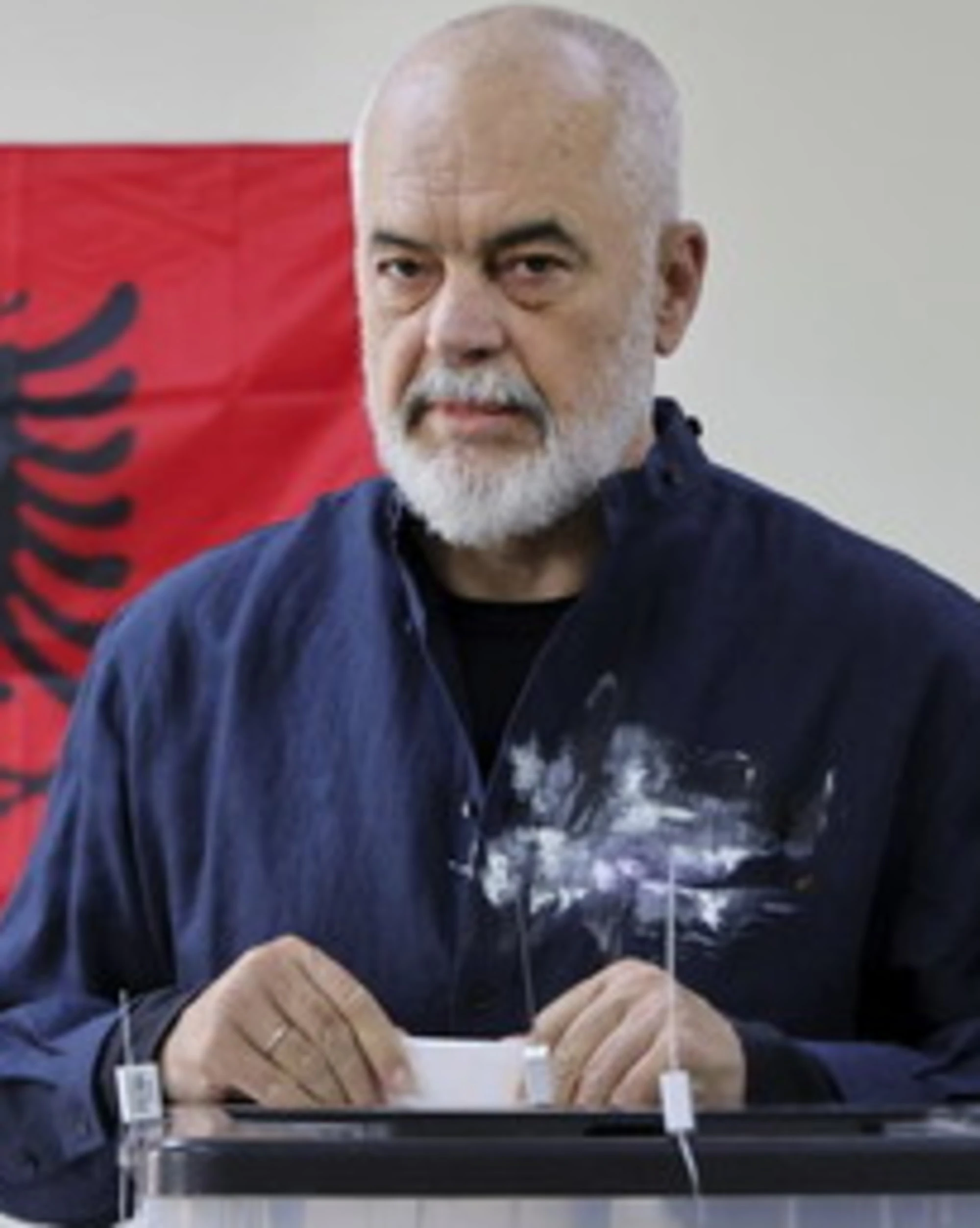 Albania, l'Ue piomba sul voto: "No condizioni di parità"