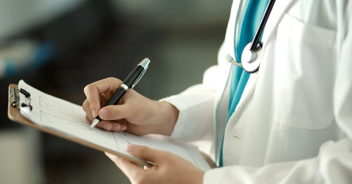 No-vax, medici reintegrati? Che errore il clima di persecuzione