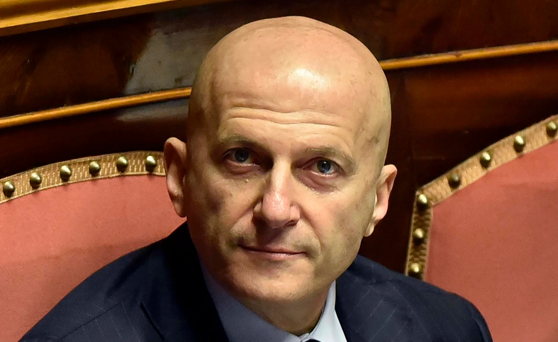 Augusto Minzolini sfotte Marco Travaglio: "Il giorno in cui gli verrà un coccolone"