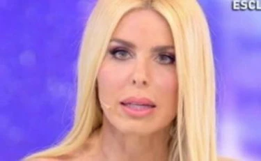 Loredana Lecciso, malore in stazione centrale: cos'è successo