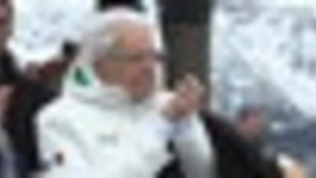 Olimpiadi, Mattarella applaude Brignone e si rammarica per Goggia