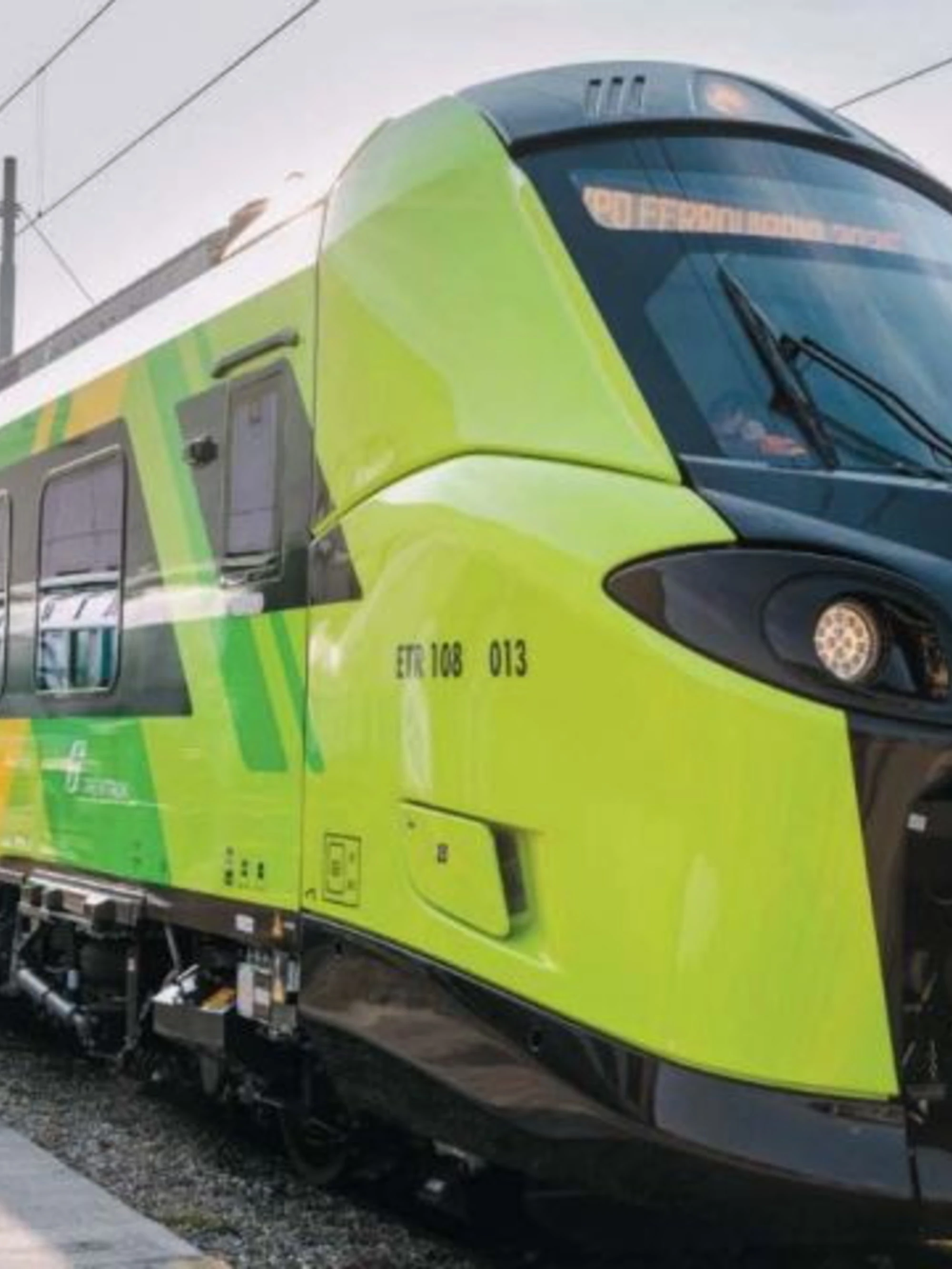Arriva sui binari il Regionale di Fs che va a 200 km/h