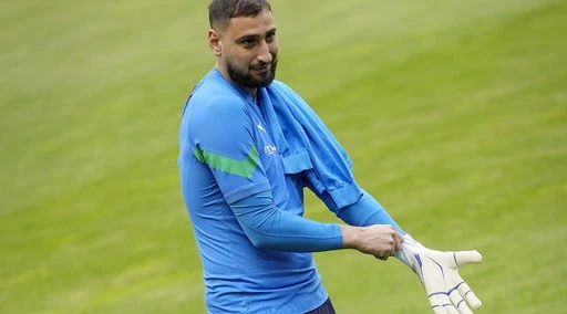 Gigio Donnarumma? "Seguiamolo": clamoroso-Juve, cosa emerge dalle carte