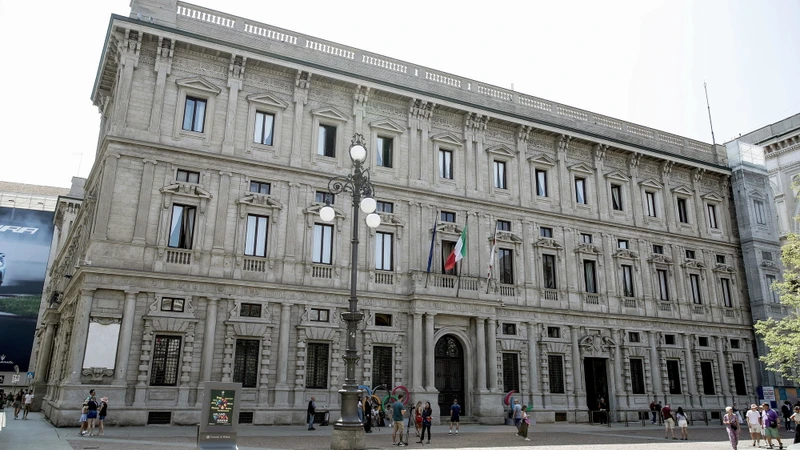 Lutto cittadino, ma in Comune se ne infischiano...