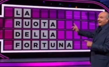 https://media.liberoquotidiano.it/lTJPmk4Zx73ftKrEj6O1OyuEo2mc9IcWAfL8z5nTFVY/width:800/quality:90/aW1hZ2VzLzIwMjUvMDkvMDkvMTI0OTMyMDg5LTAwYmEwMDZkLTA3ZTQtNGVjOS05NTA3LWMzODdhZDE2ZjQ1Ni5qcGc.webp