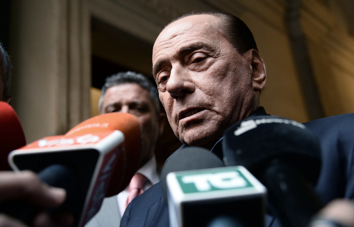 Silvio Berlusconi, ultimatum a Salvini: a cosa è disposto a rinunciare pur di salire al governo