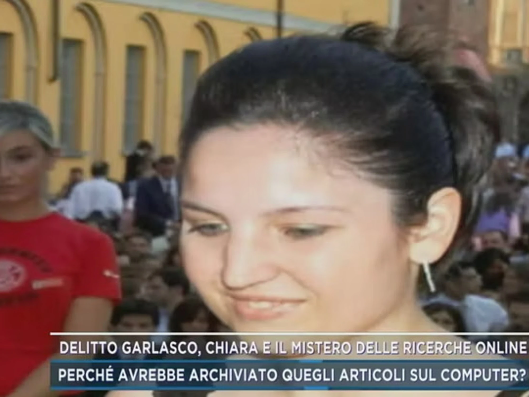 Garlasco, l'ultima bomba: "Chiara Poggi uccisa perché ha riconosciuto un personaggio famoso..."