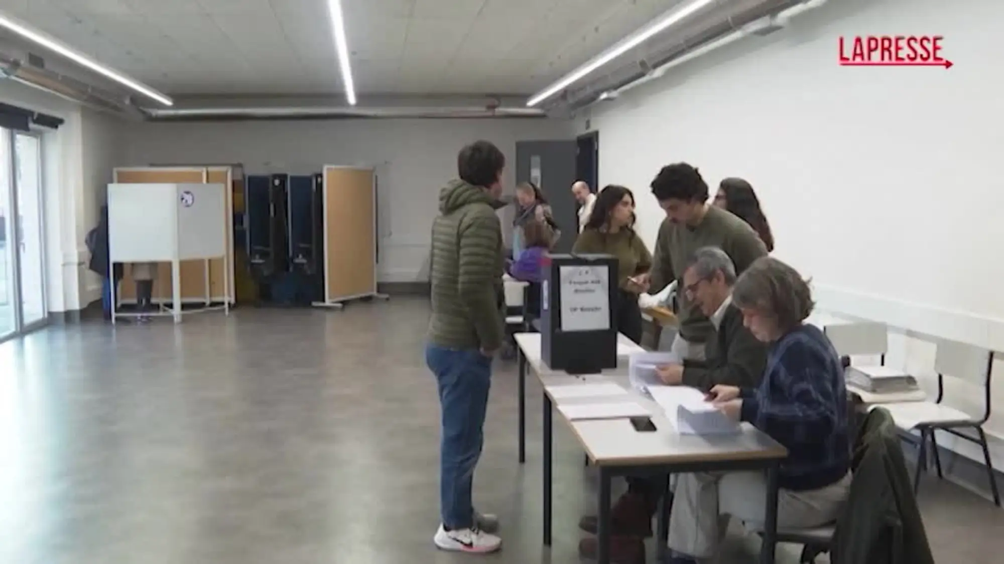 Portogallo, aperte le urne alle presidenziali: 11 i candidati