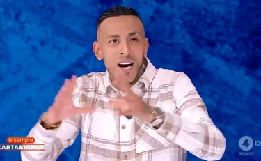 È sempre Cartabianca, il rapper Favelas J Flous: "Perché non dovete chiamarci maranza"