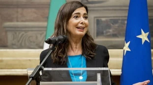  Laura Boldrini