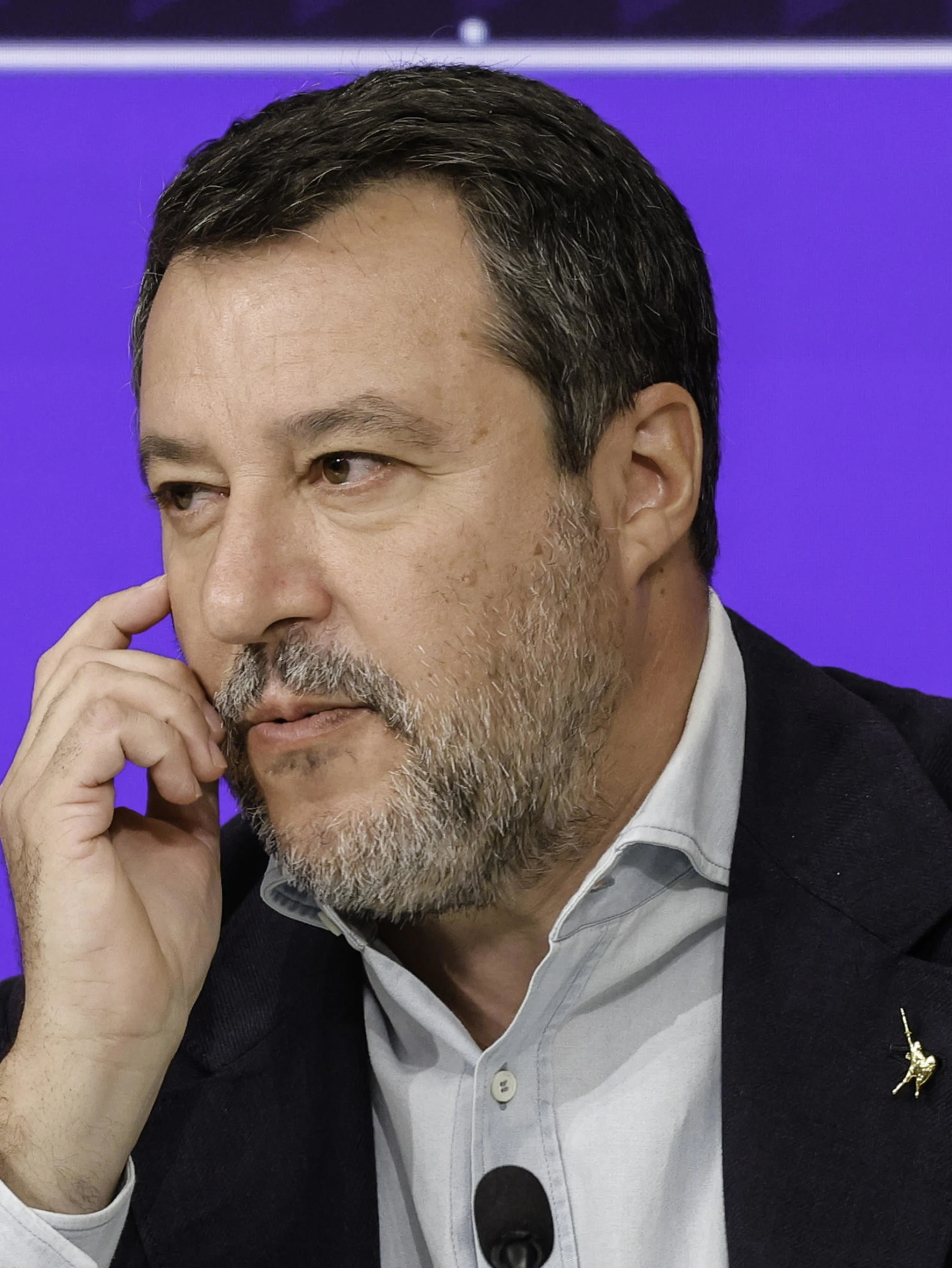 I francesi si schierano con Salvini