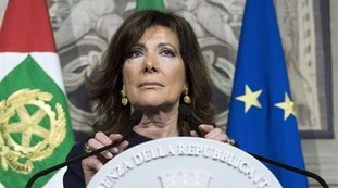 Elisabetta Casellati contro Conte: "Coronavirus, dica la verità sulla proroga dello stato d'emergenza"