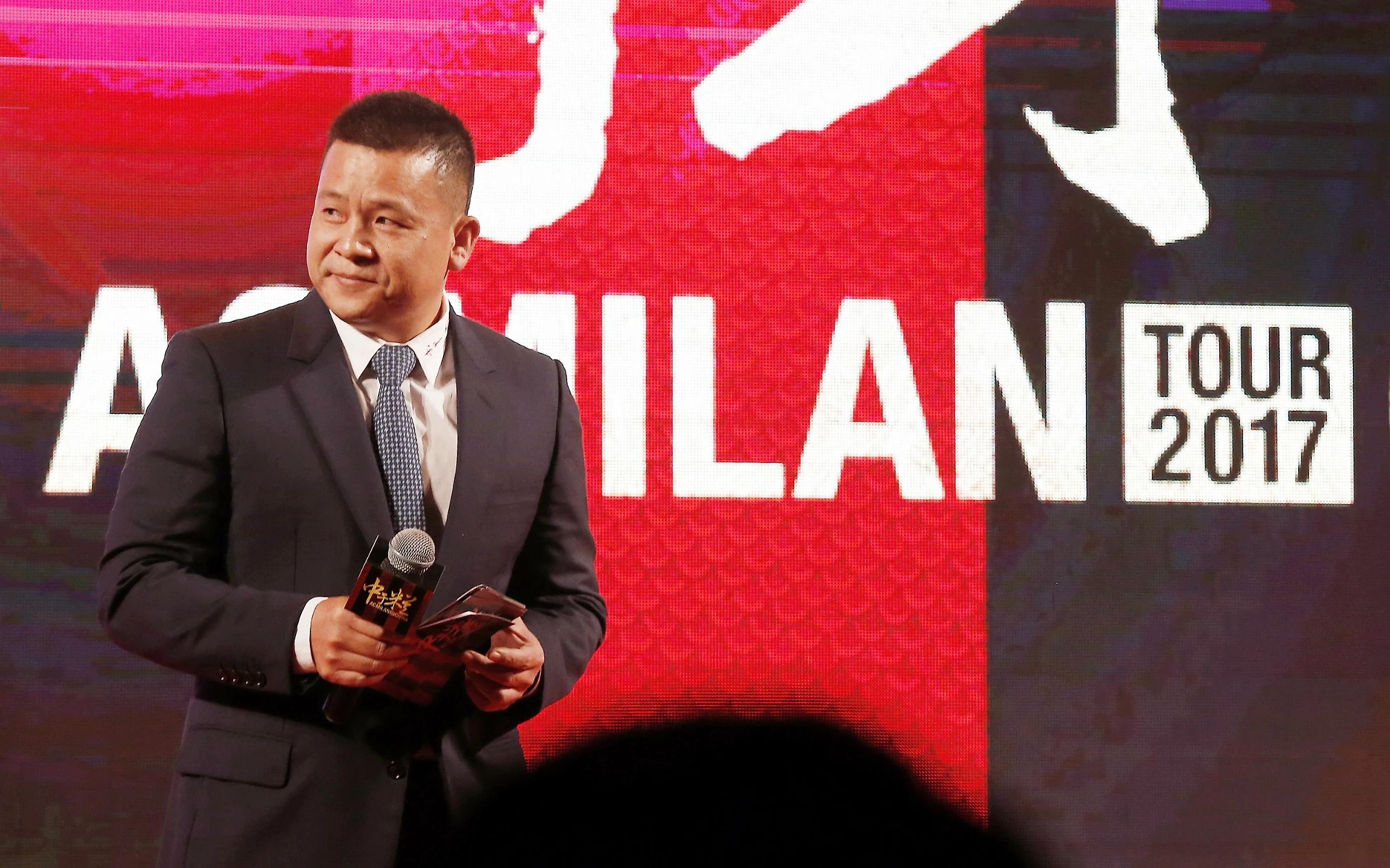 Milan, dagli Usa il siluro sul padrone cinese Yonghong Li: "Le sue miniere non esistono"