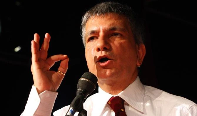 Spara a Casini"Udc partito di mafiosi,Pierferdy nemico nel nuovo"