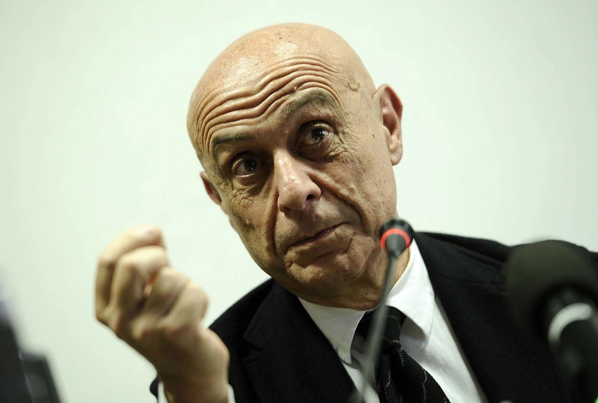 Marco Minniti, il colpo di vanga sul Pd e la sinistra: "Ci serve un leader, come Matteo Salvini"