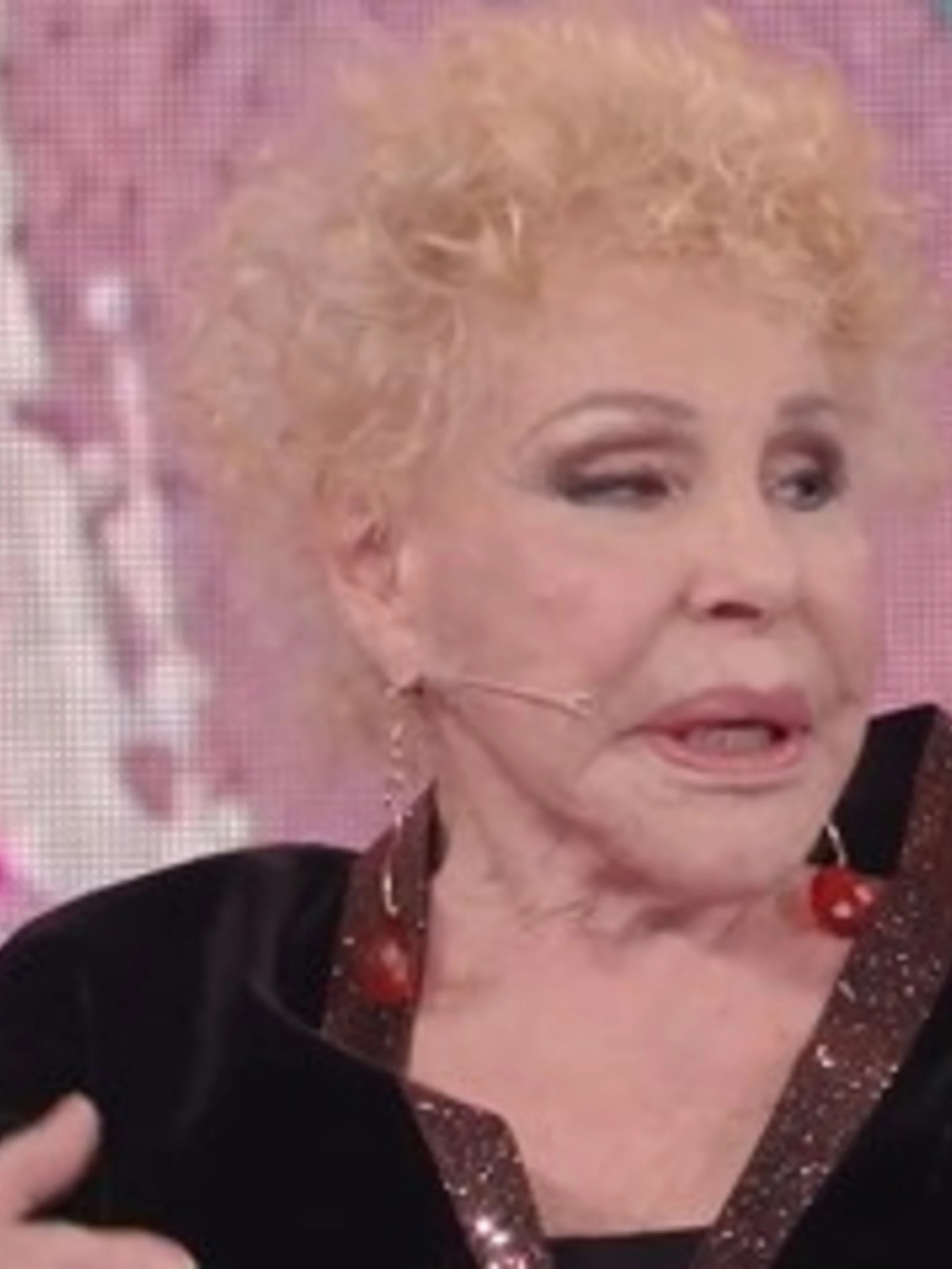 Ornella Vanoni, "via le mutande. Le vuoi?". Fazio sconvolto