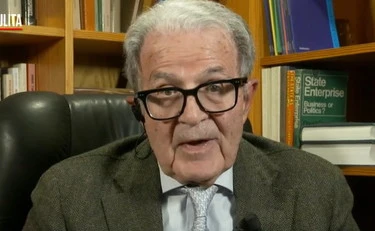 PiazzaPulita, Romano Prodi e la crisi di nervi contro Meloni: "Per favore, ma quale legittimità..."